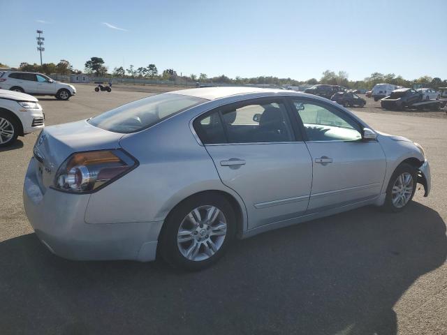 1N4AL2AP8AN448886 - 2010 NISSAN ALTIMA BASE SILVER photo 3
