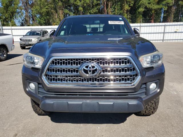 5TFCZ5AN5HX089447 - 2017 TOYOTA TACOMA DOUBLE CAB ნაცრისფერი ფოტო 5