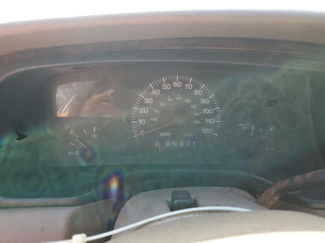 1LNHM81W62Y641775 - 2002 LINCOLN TOWN CAR EXECUTIVE Մոխրագույն լուսանկար 9