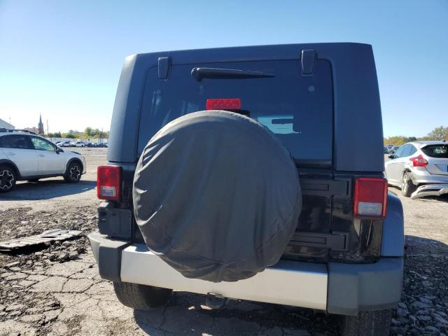 1J4GA591X8L643321 - 2008 JEEP WRANGLER U SAHARA BLACK photo 6