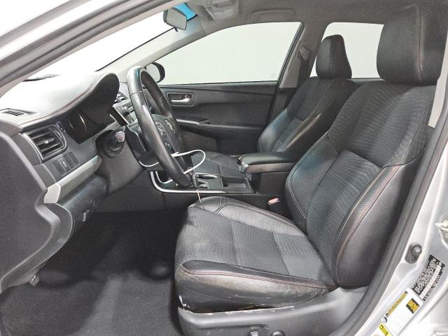 4T1BF1FK5FU001261 - 2015 TOYOTA CAMRY SE LE Gümüş fotoğraf 7