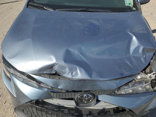 5YFEPMAE2NP335664 - 2022 TOYOTA COROLLA LE 灰色 照片 11