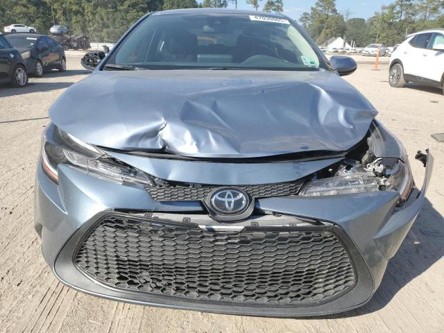 5YFEPMAE2NP335664 - 2022 TOYOTA COROLLA LE 灰色 照片 5