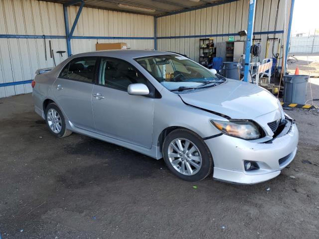 1NXBU4EE7AZ252696 - 2010 TOYOTA COROLLA BASE SILVER photo 4