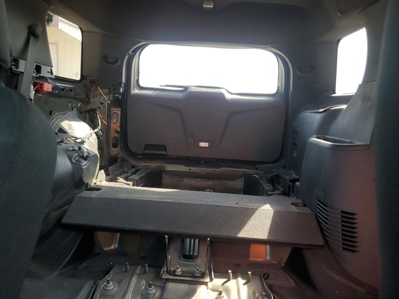 1FM5K8AR7FGC67062 - 2015 FORD EXPLORER POLICE INTERCEPTOR ორფეროვანი ფოტო 10