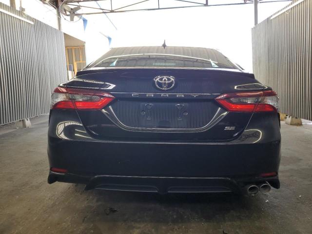 4T1G11AK3PU752114 - 2023 TOYOTA CAMRY SE NIGHT SHADE BLACK photo 6