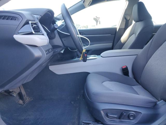 4T1R11AKXPU182184 - 2023 TOYOTA CAMRY LE SILVER photo 7