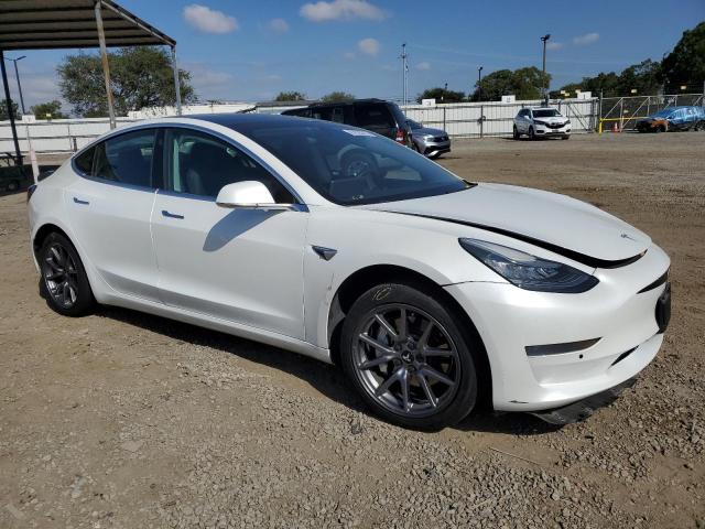 5YJ3E1EA3LF633426 - 2020 TESLA MODEL 3 Blanc photo 4