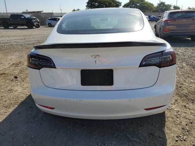 5YJ3E1EA3LF633426 - 2020 TESLA MODEL 3 Blanc photo 6