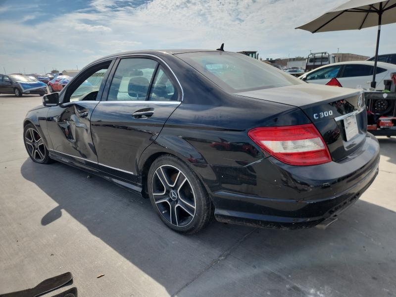 WDDGF8BB4BR157027 - 2011 MERCEDES-BENZ C 300 4MATIC BLACK photo 2