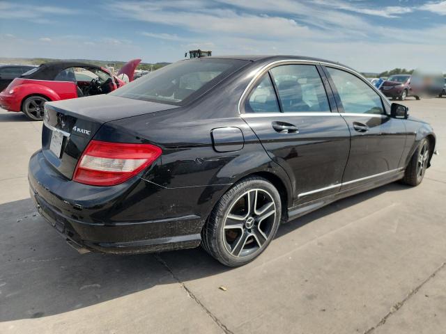 WDDGF8BB4BR157027 - 2011 MERCEDES-BENZ C 300 4MATIC BLACK photo 3