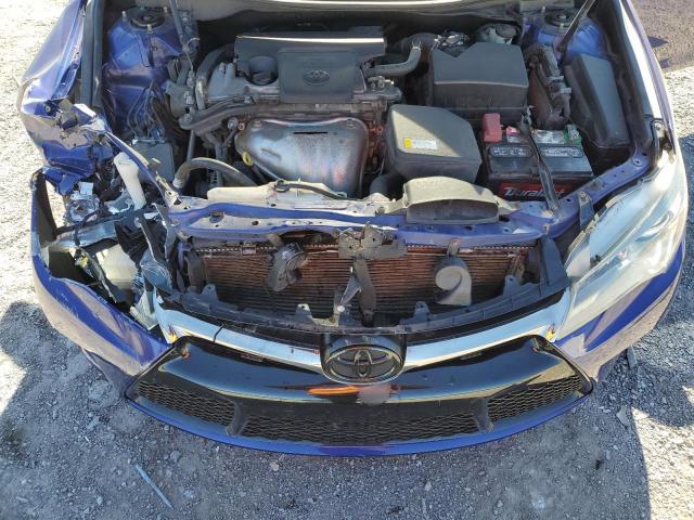 4T1BF1FK6GU548394 - 2016 TOYOTA CAMRY LE BLUE photo 11