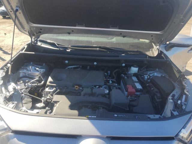2T3P1RFV8SW554954 - 2025 TOYOTA RAV4 XLE SILVER photo 12