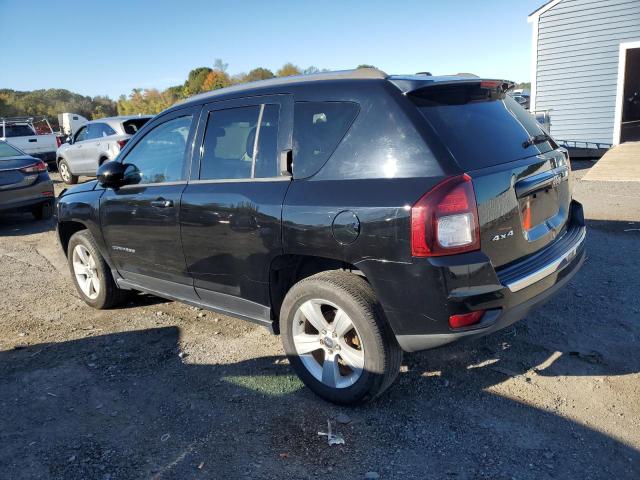 1C4NJDEB7FD105544 - 2015 JEEP COMPASS LATITUDE შავი ფოტო 2