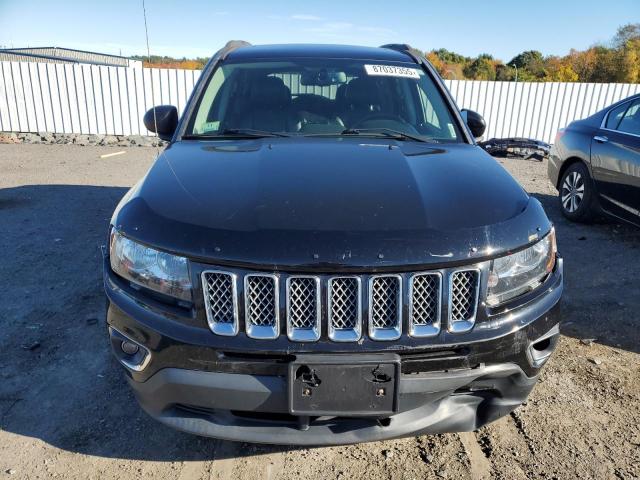 1C4NJDEB7FD105544 - 2015 JEEP COMPASS LATITUDE შავი ფოტო 5