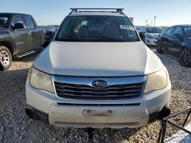 JF2SH6BC4AH778043 - 2010 SUBARU FORESTER XS Beyaz fotoğraf 5