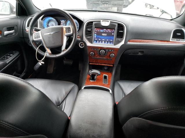2C3CCAAG5DH659462 - 2013 CHRYSLER 300 SILVER photo 8