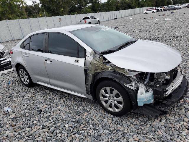 5YFEPRAE5LP059667 - 2020 TOYOTA COROLLA LE SILVER photo 4
