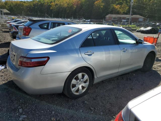 4T4BE46K29R108380 - 2009 TOYOTA CAMRY BASE SILVER photo 3