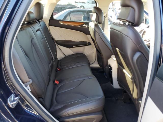 5LMCJ2C96HUL22428 - 2017 LINCOLN MKC SELECT Կապույտ լուսանկար 11