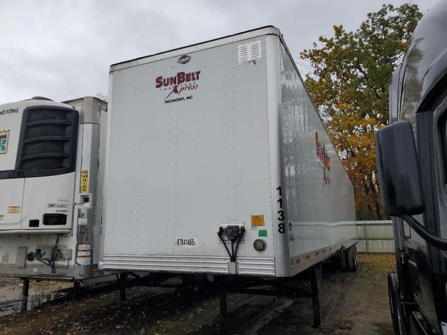 1UYVS2537DG616615 - 2013 UTILITY VS2DX 白色 照片 2