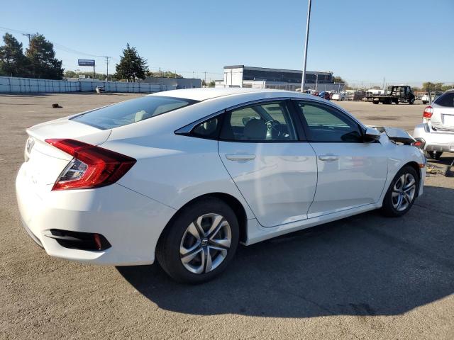 19XFC2F51JE015583 - 2018 HONDA CIVIC LX WHITE photo 3