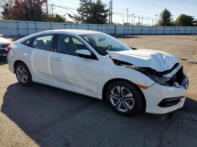 19XFC2F51JE015583 - 2018 HONDA CIVIC LX WHITE photo 4