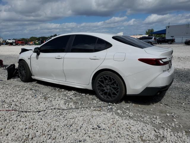 4T1DAACK3SU525269 - 2025 TOYOTA CAMRY XSE თეთრი ფოტო 2