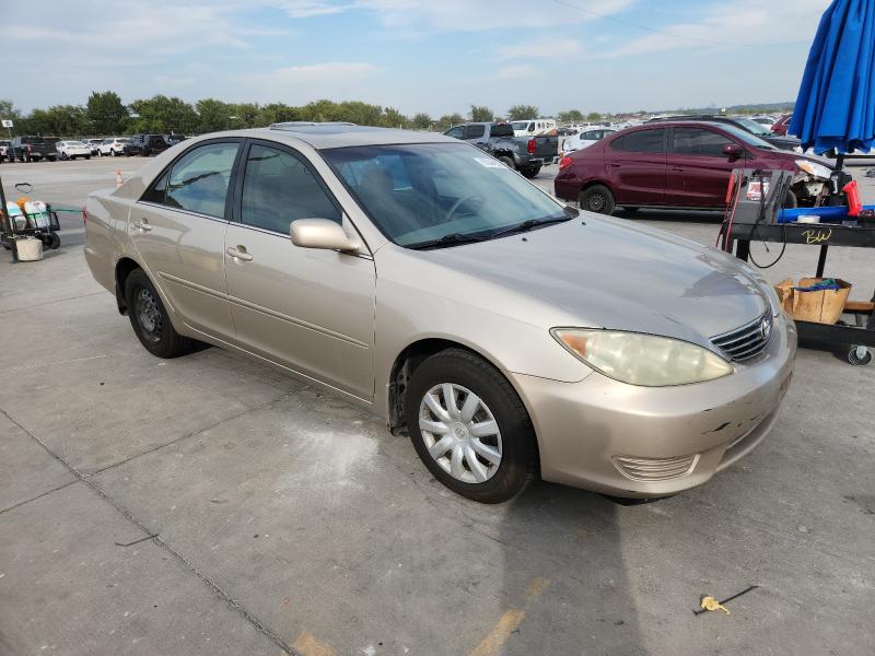 4T1BE32K85U407165 - 2005 TOYOTA CAMRY LE SILVER photo 4