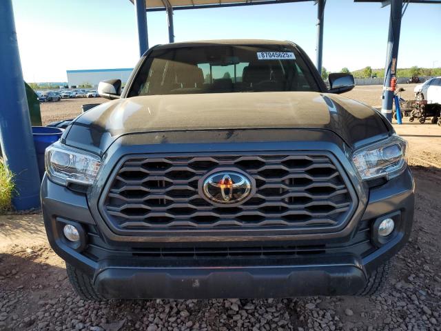 3TMCZ5AN7LM367148 - 2020 TOYOTA TACOMA DOUBLE CAB GRAY photo 5