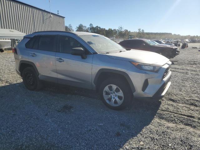 2T3H1RFV9MC129476 - 2021 TOYOTA RAV4 LE SILVER photo 4