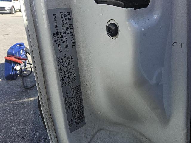 ZFBERFBB8J6H97843 - 2018 RAM PROMASTER CITY SLT 白色 照片 13