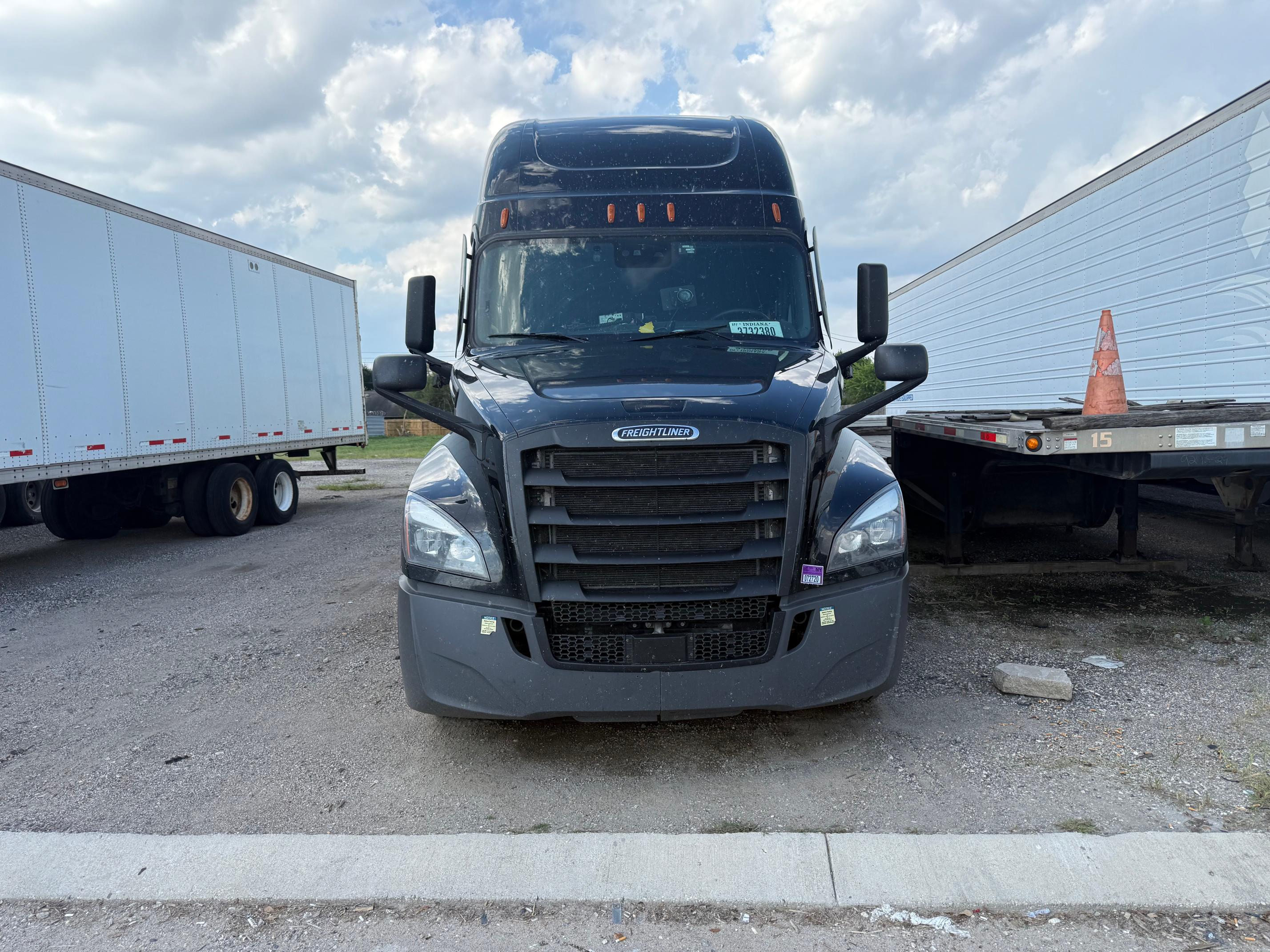 3AKJHHDR9RSUS6296 - 2024 FREIGHTLINER CASCADIA 1 Noir photo 3