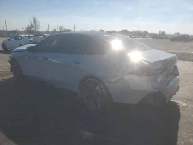 WBY33FK03RCS00577 - 2024 BMW I5 EDRIVE 40 SILVER photo 2