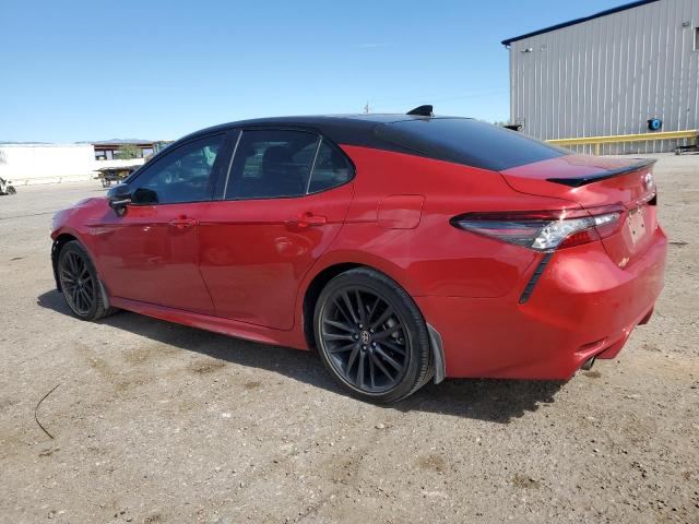 4T1K61AK1PU156737 - 2023 TOYOTA CAMRY XSE Qırmızı foto 2