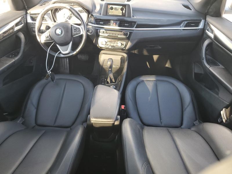 WBXHT3C38H5F75016 - 2017 BMW X1 XDRIVE28I WHITE photo 8