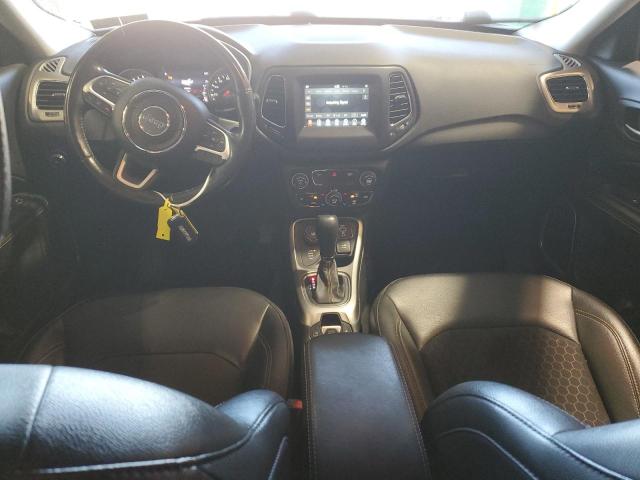 3C4NJDBB4MT530098 - 2021 JEEP COMPASS LATITUDE GREEN photo 8