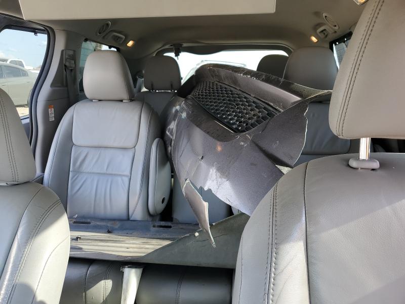 5TDYK3DC3FS625145 - 2015 TOYOTA SIENNA XLE ნაცრისფერი ფოტო 10