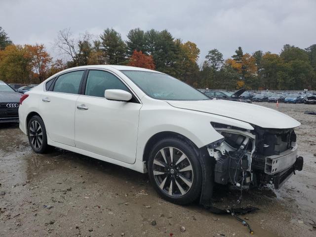 1N4AL3APXJC140586 - 2018 NISSAN ALTIMA 2.5 Ақ фото 4