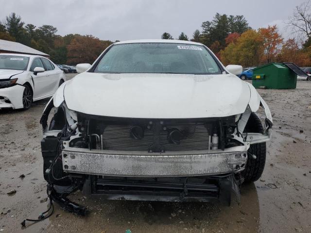 1N4AL3APXJC140586 - 2018 NISSAN ALTIMA 2.5 Ақ фото 5