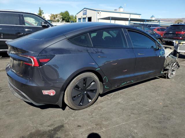 5YJ3E1EAXRF866616 - 2024 TESLA MODEL 3 石墨色 照片 3