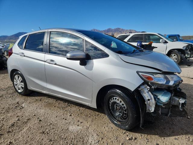 JHMGK5H54GX024596 - 2016 HONDA FIT LX Արծաթագույն լուսանկար 4