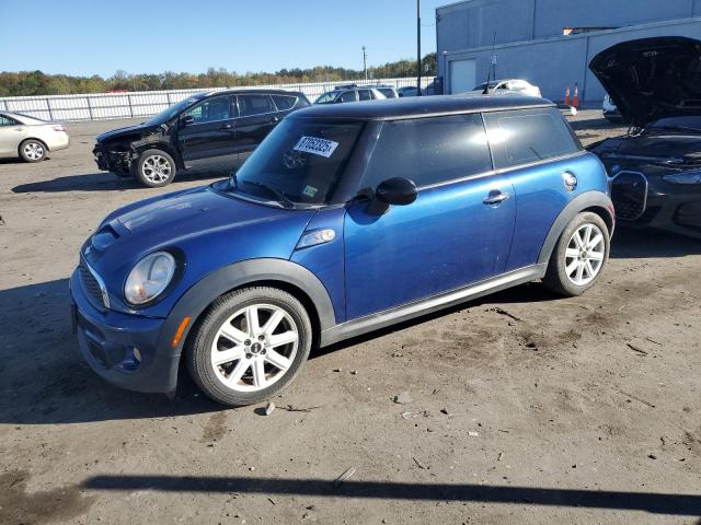 2013 MINI COOPER S, 