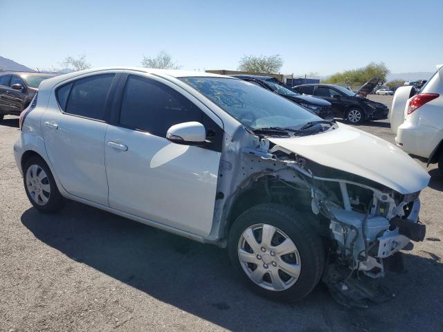 JTDKDTB32F1088798 - 2015 TOYOTA PRIUS C WHITE photo 4