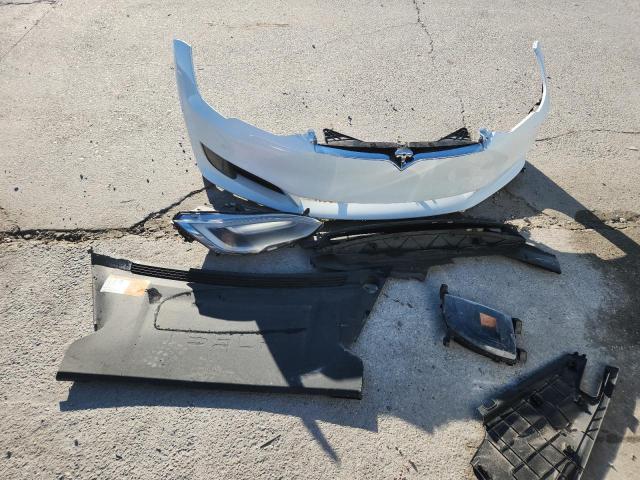 5YJSA1E10GF156032 - 2016 TESLA MODEL S WHITE photo 12