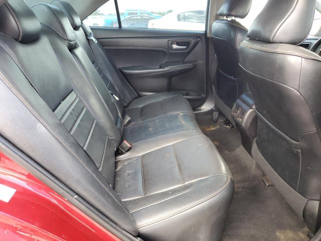 4T1BF1FK8FU986770 - 2015 TOYOTA CAMRY LE RED photo 10