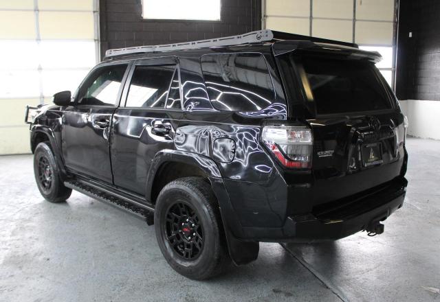 JTEBU5JR6J5536698 - 2018 TOYOTA 4RUNNER SR5/SR5 PREMIUM BLACK photo 4