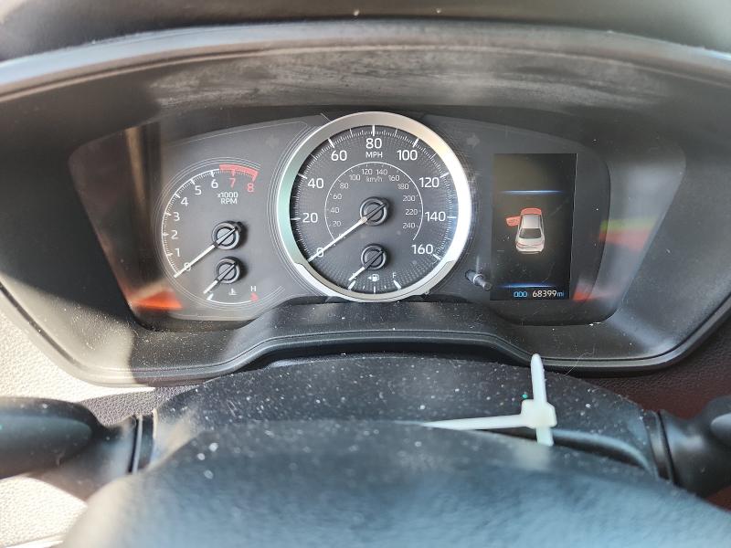 5YFEPRAE8LP131638 - 2020 TOYOTA COROLLA LE თეთრი ფოტო 9