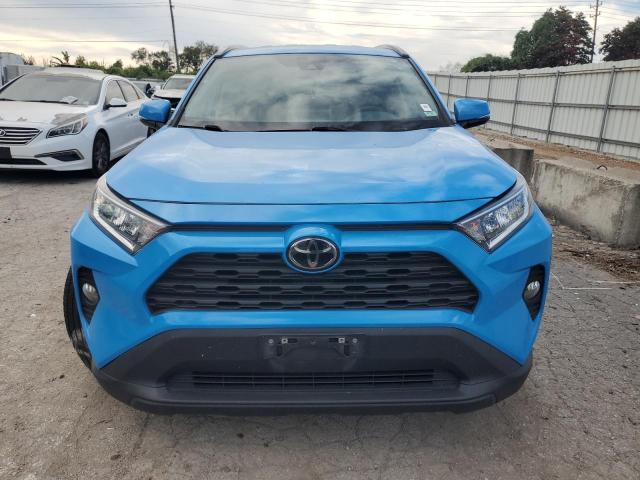 2T3W1RFV0MW127881 - 2021 TOYOTA RAV4 XLE BLUE photo 5