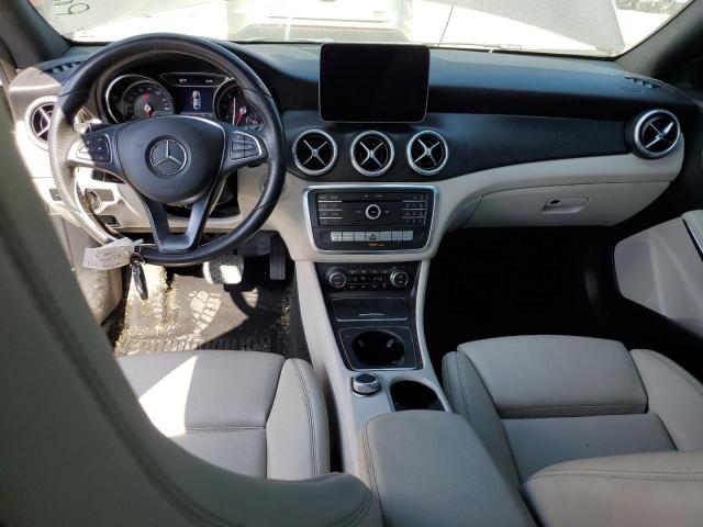 WDDSJ4GB1JN639874 - 2018 MERCEDES-BENZ CLA 250 4MATIC SILVER photo 8